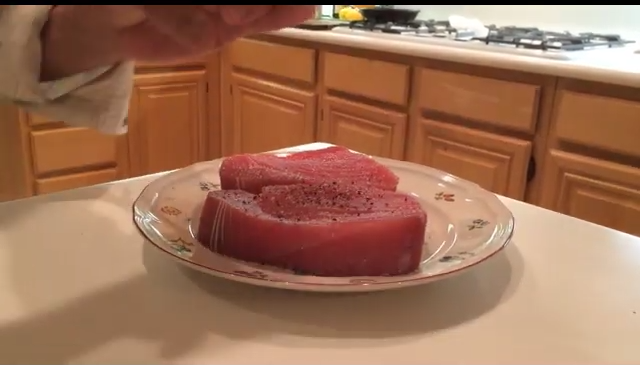 Slim Man Cooks Ahi Tuna